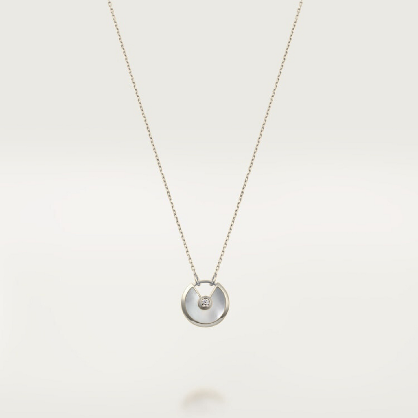 CARTIER AMULET NECKLACE MOTHER-OF-PEARL WHITE GOLD