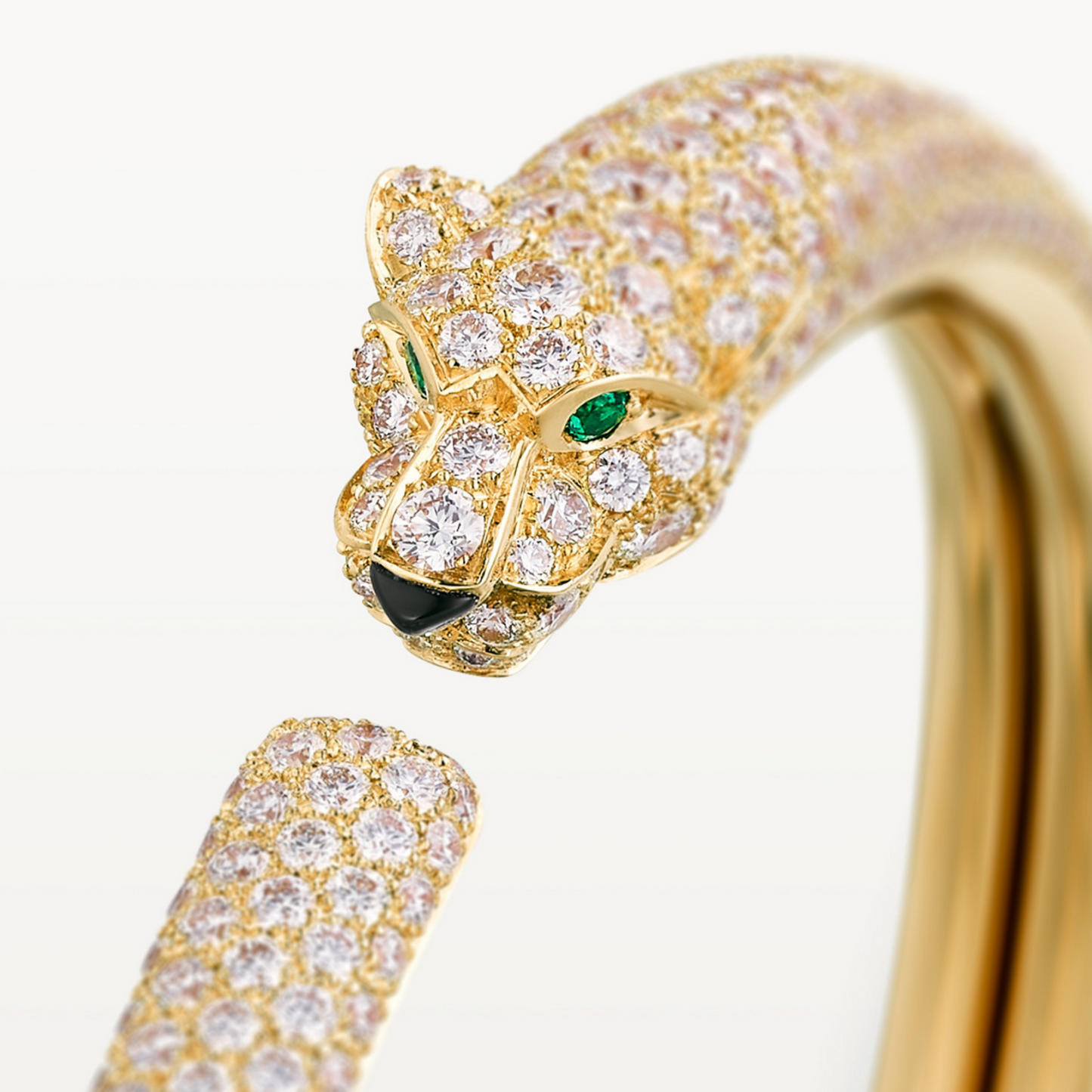 PANTHER BRACELET SMALL SEMI PAVÉ GOLD