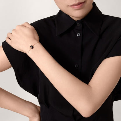 CARTIER CURB CHAIN BLACK ONYX ROSE GOLD AMULET