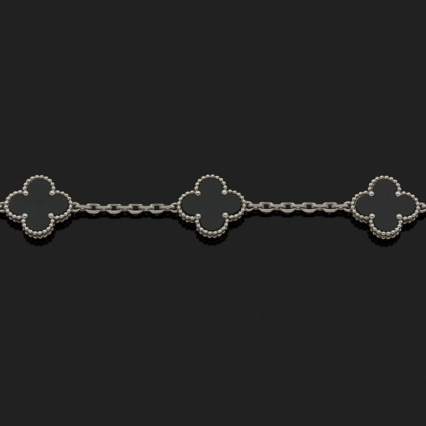 CURB CHAIN VAN CLEEF ALHAMBRA BLACK ONYX WHITE GOLD